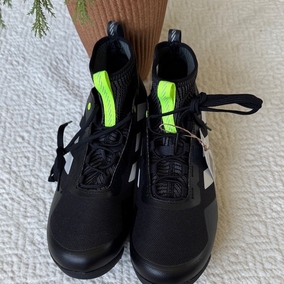 NWT Adidas The Gravel Shoe 2.0 Cycling Shoes Men’s Size US 9 - Picture 2 of 9